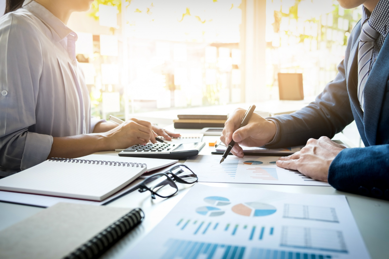 Accounting services in UAE managing tax records for corporate filing